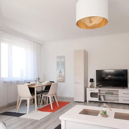 Uroczy Apartament Rzeczna Kolobrzeg Ngoại thất bức ảnh